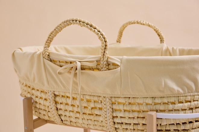 Couffin avec Matelas, Parure et Support à Bascule - Set Complet