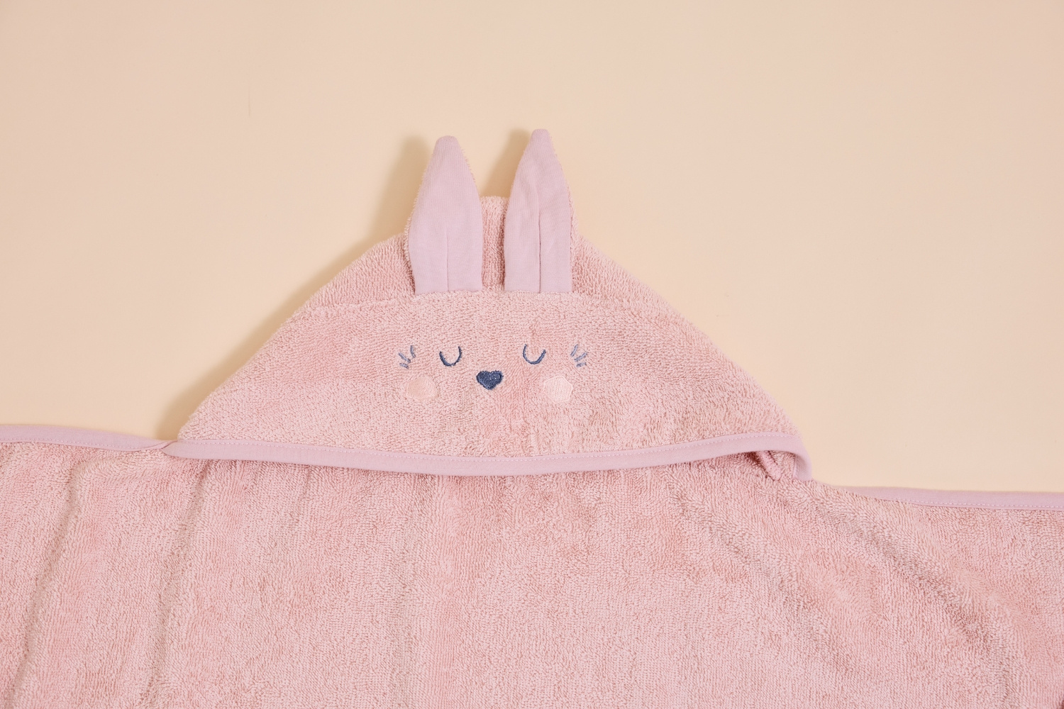 - Cape de Bain Lapin Rose 70x125cm - Rose (Mon Lit Cabane) - Image 5