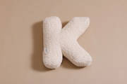 Polštář Písmeno K – Bouclé Vanilkový