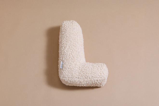 Letter Cushion L - Vanilla Boucle
