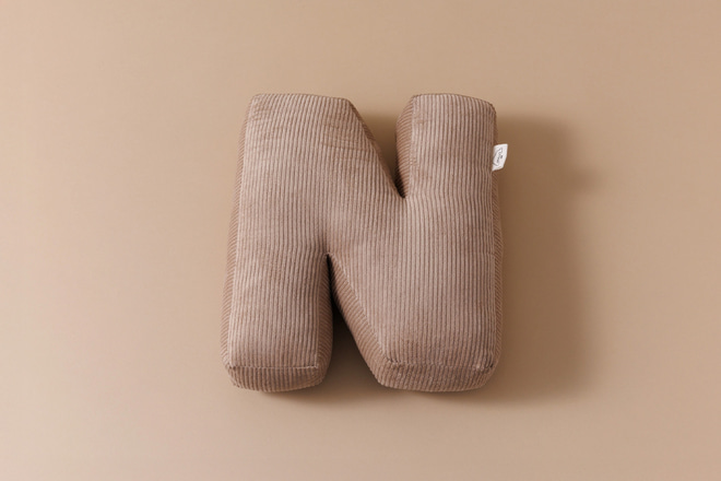 Coussin Lettre N - Velours Côtelé Cappuccino