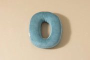 Buchstaben-Kissen O - Blau Kord