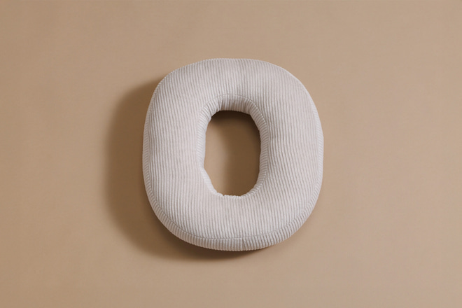 Coussin Lettre O - Velours Côtelé Écru