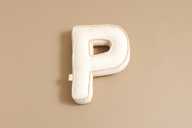 Cuscino Lettera P - Boho Vaniglia