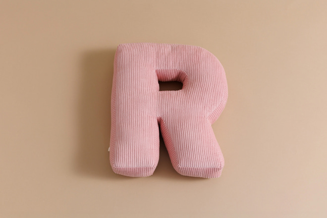 Cojín Letra R - Pana Rosa