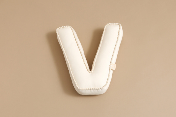 Letter Cushion V - Boho Vanilla