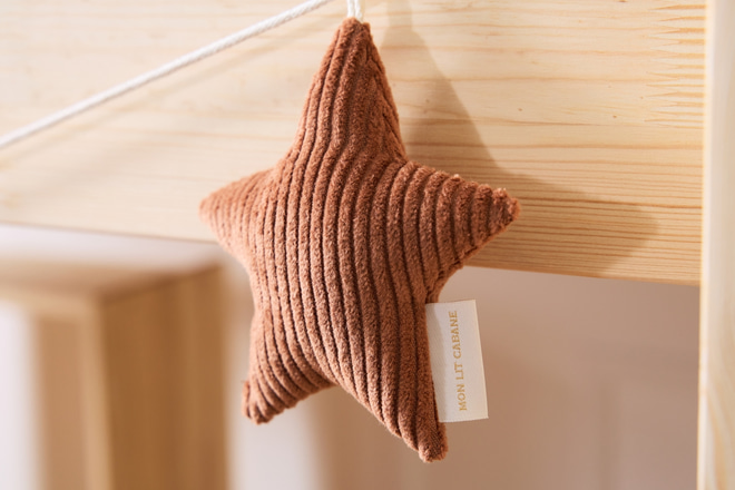 Guirlande Étoiles en Velours Côtelé Caramel