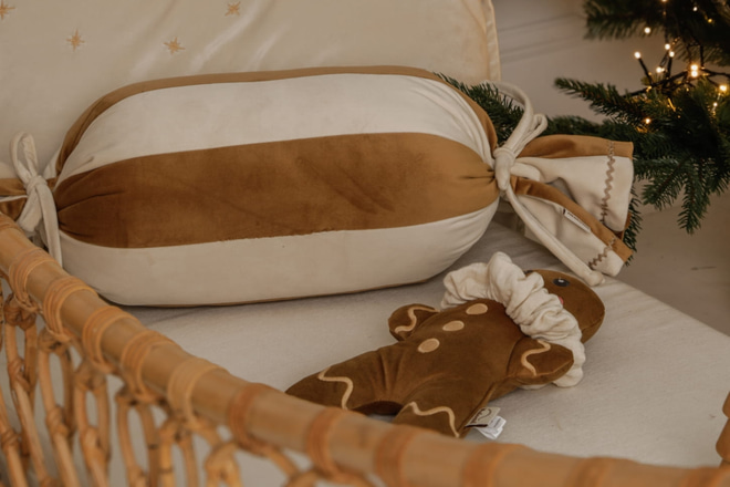 Christmas Candy Cushion – Red