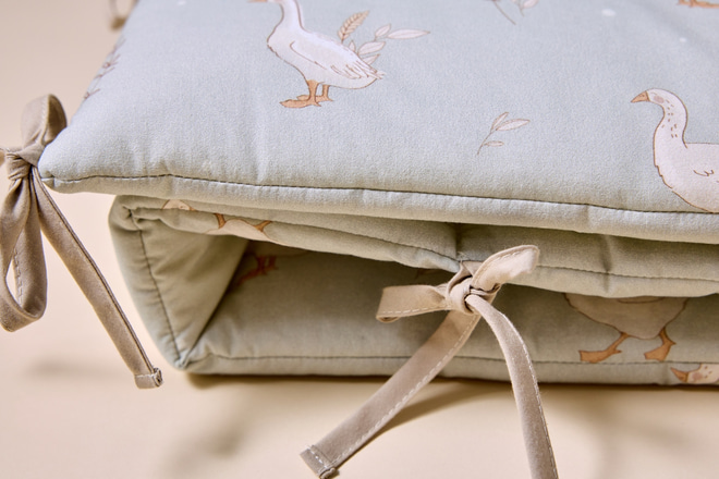 Happy Goose Bed Bumper