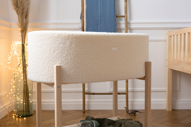 Corduroy Moses Basket with Rocking Stand - Natural