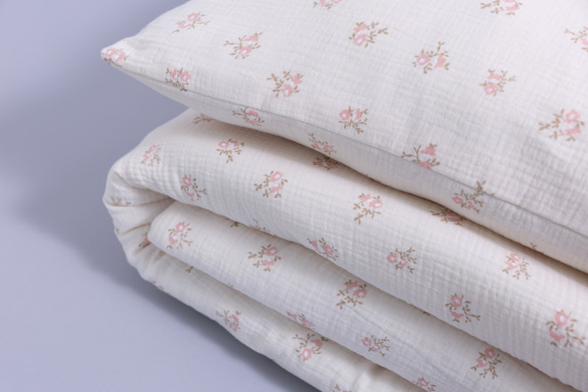 Ensemble Couette et Oreiller 120x170 Mousseline de Coton Avec Garnissage - Fleurs Vintage