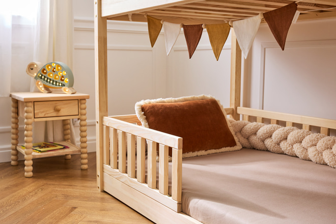 Patrová postel Dakar Premium na zemi 90x190cm
