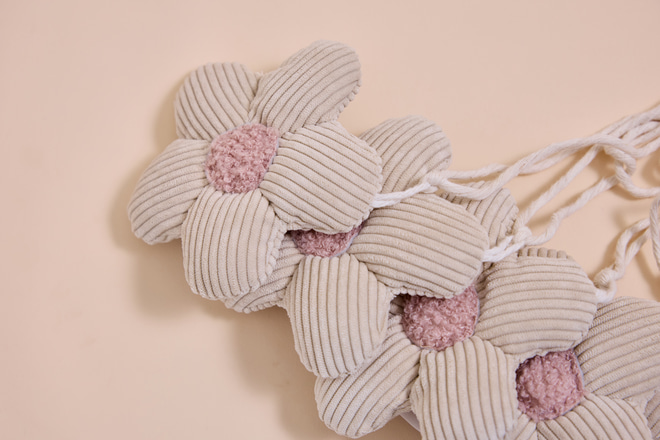 Grinalda de Margaridas Boucle - Rosa