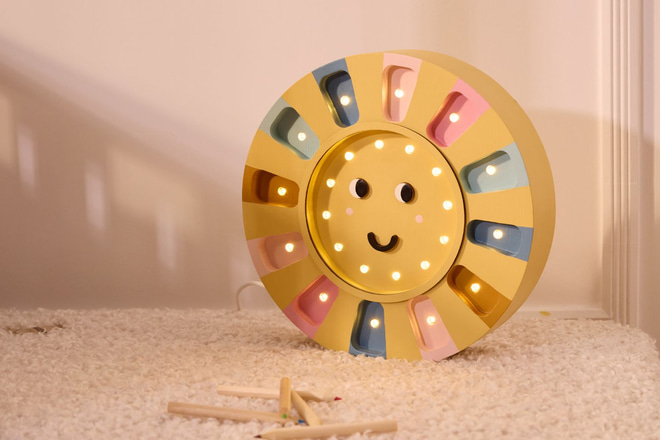 Lampa Little Lights Retro Slunce LED