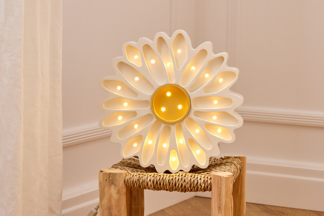 Lampa Little Lights Bílá Sedmikráska LED