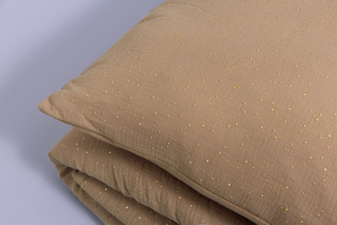 Cotton Muslin 120x170 Duvet & Pillow Set With Filling - Camel & Gold Dots