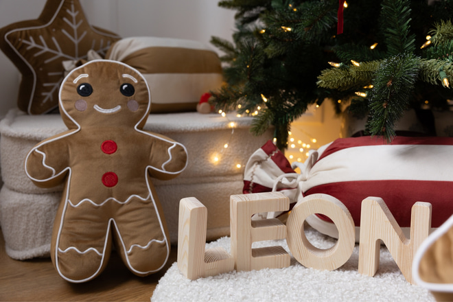 Gingerbread Boy Cushion – Caramel