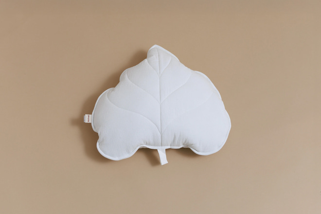 Cotton Leaf Cushion - White