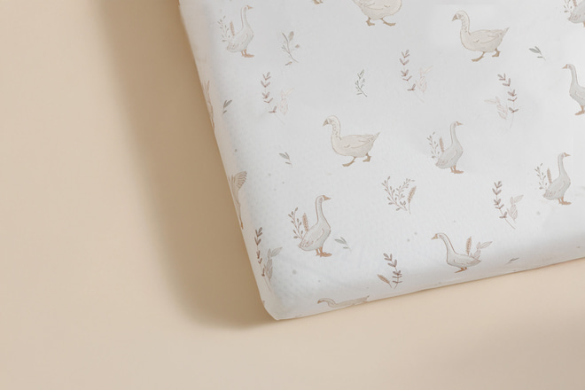 Happy Goose Fitted Sheet