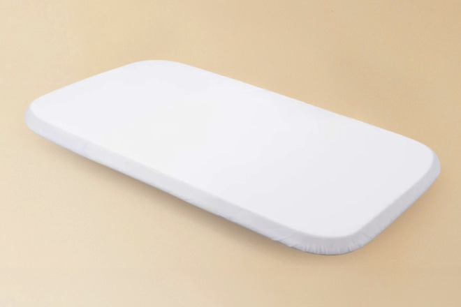 Large Waterpoof Fitted Sheet for Rectangular Evolving Cradle