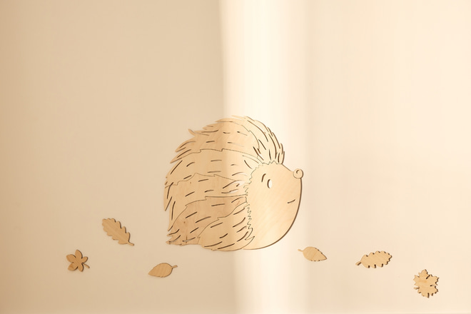 Wanddekoration - Igel aus Holz