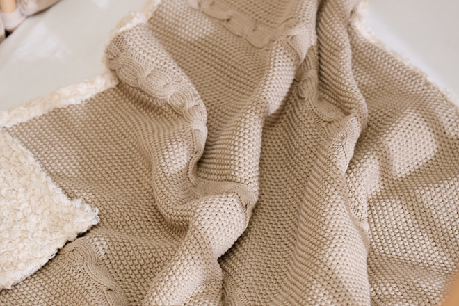 Manta cálida de algodón bouclé - Cappuccino