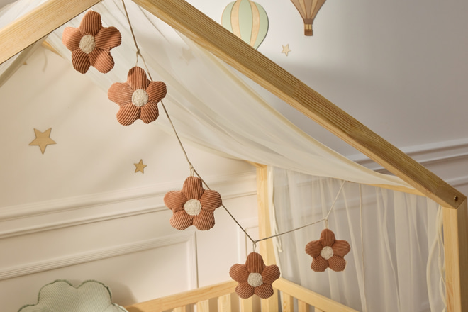 Corduroy Velvet Flower Garland – Peach