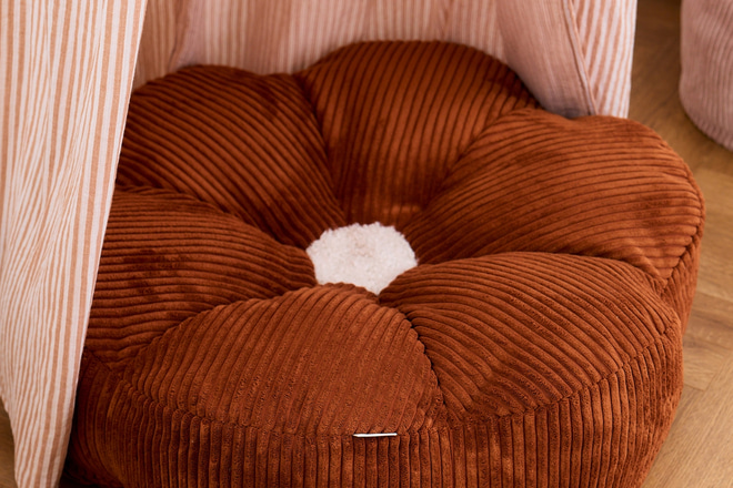 Pouf en Velours côtelé Fleur - Cannelle