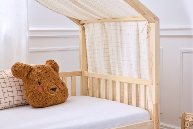 Bouclé Teddy Bear Cushion – Camel