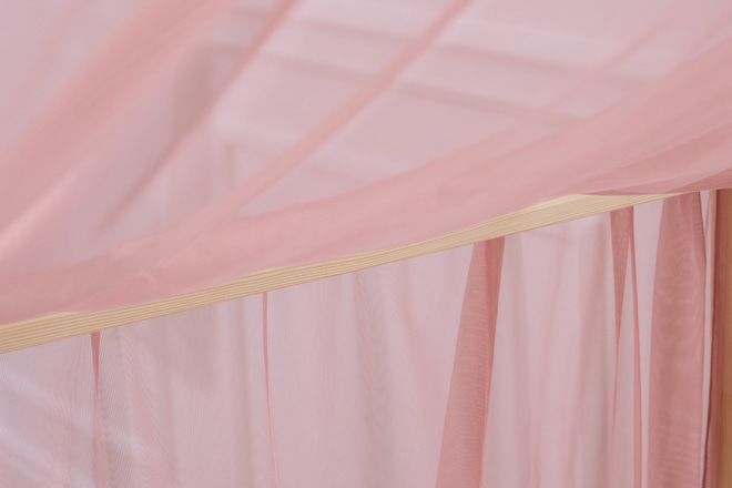 Véu de cama casinha em Tule - Rosa Antigo