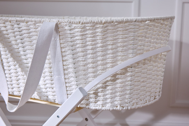 Cesta di Mosè Bianca con Materasso e Supporto