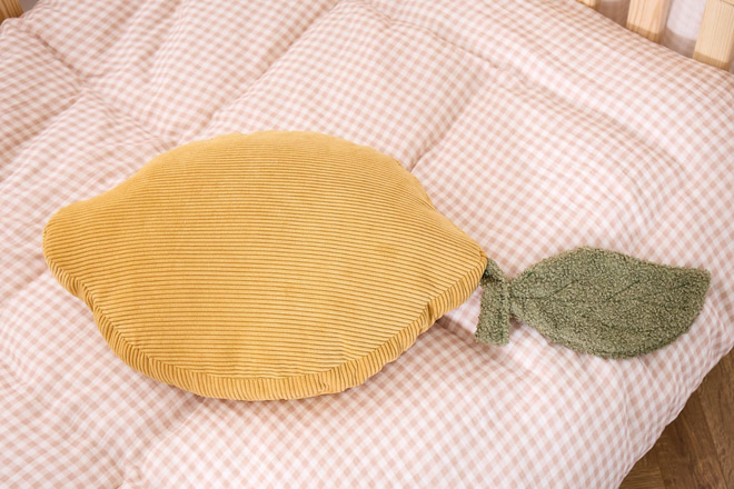 Coussin Citron en Velours Côtelé