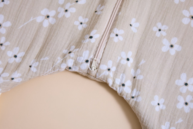 Daisy Sleeping Bag With Legs