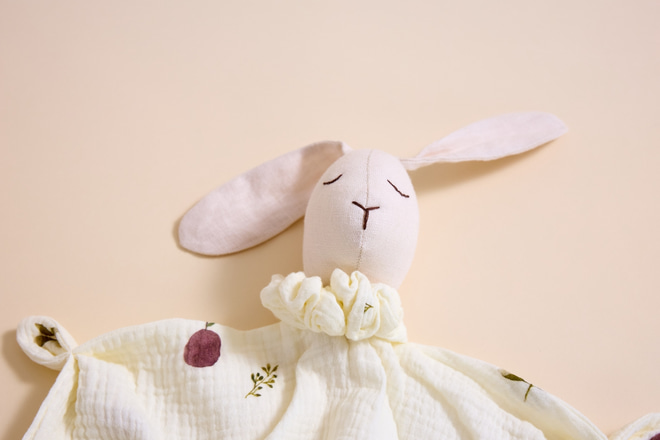 Peluche coccoloso - Piccolo Frutteto