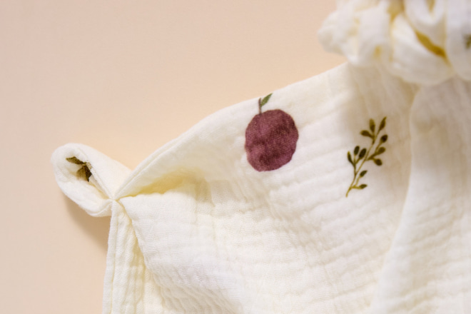 Wild Orchard Huggy Comforter