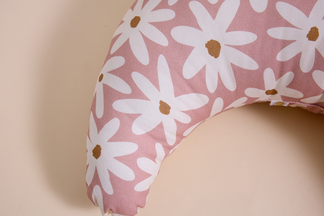 Marguerites Nursing Pillow