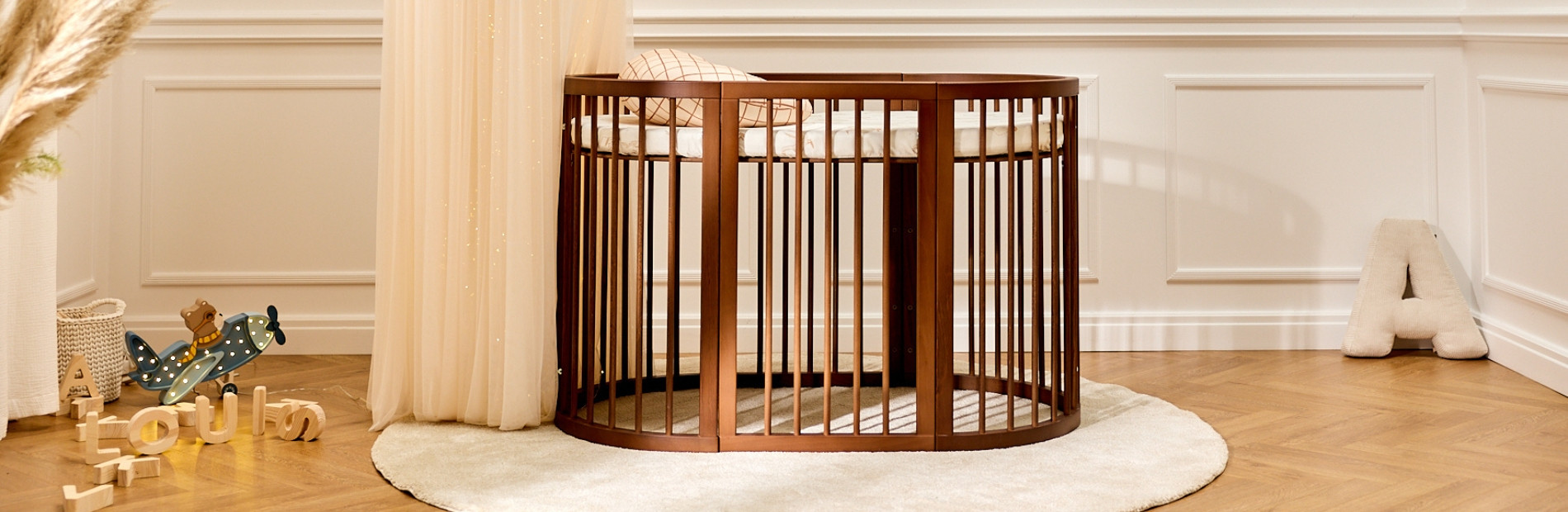 9 in 1 Convertible Crib - For children from 0 to 10 years