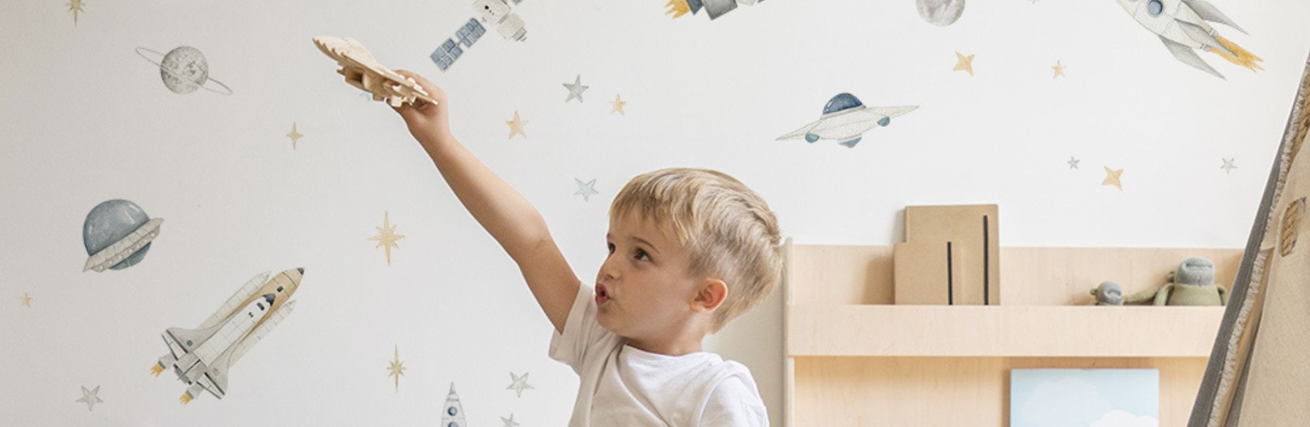 Space Stickers - Wall Decoration | Mon Lit Cabane
