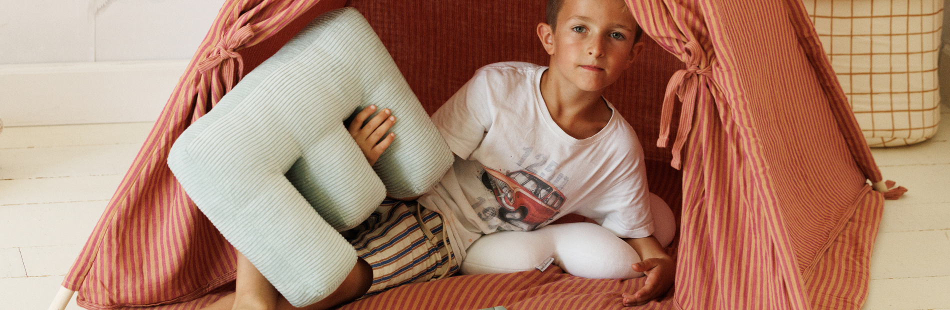 Letter Cushion E - Bed Decoration | Mon Lit Cabane