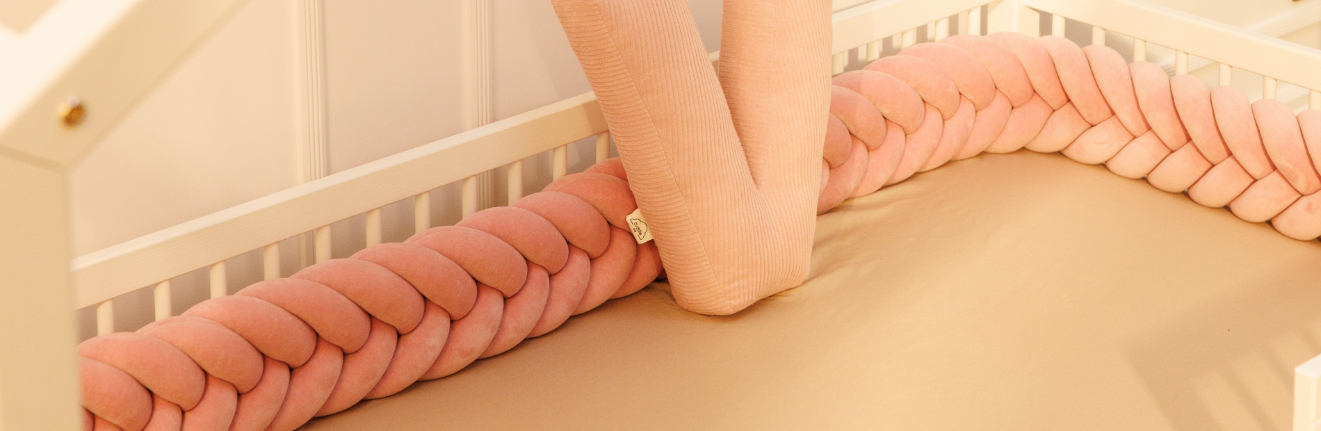 Contorno de Cama Trança Espinha de Peixe