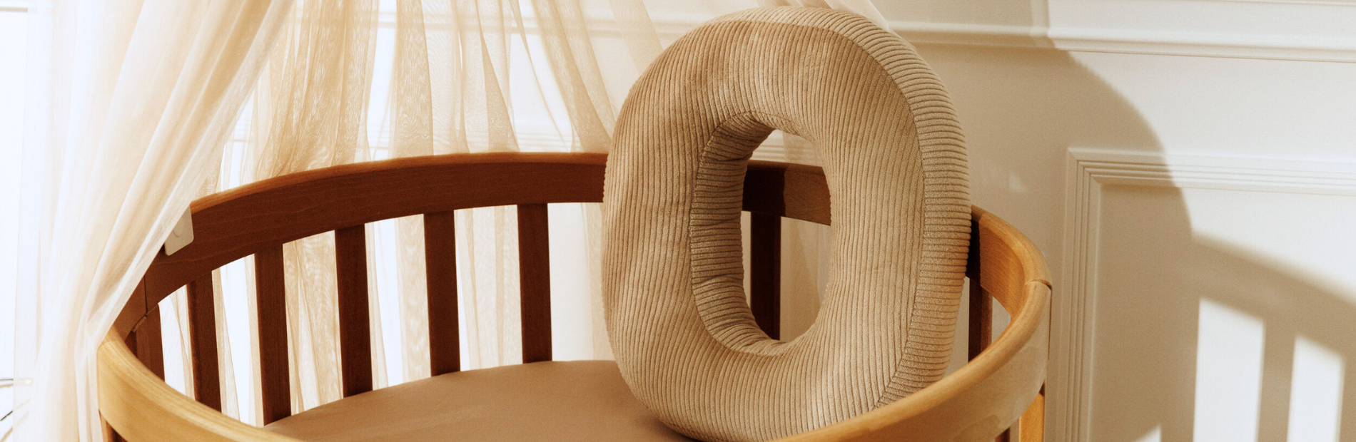 Almofada Letra O - Decoração de Cama | Mon Lit Cabane