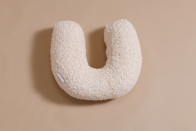 U