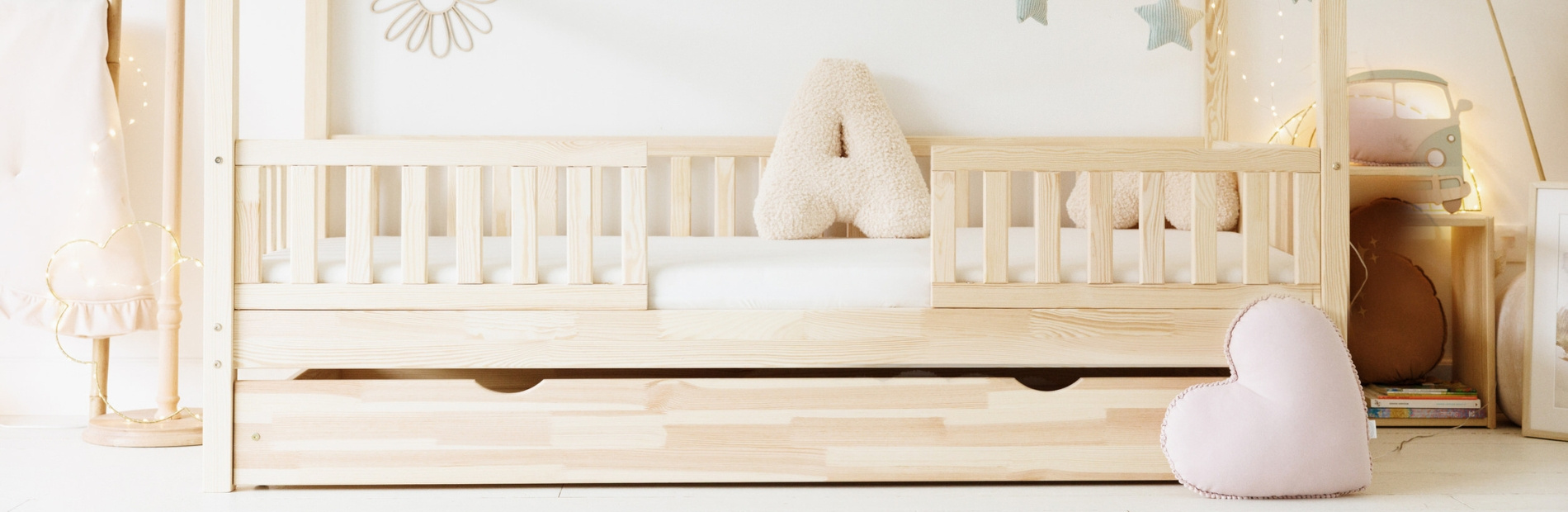 House Bed DBT Premium