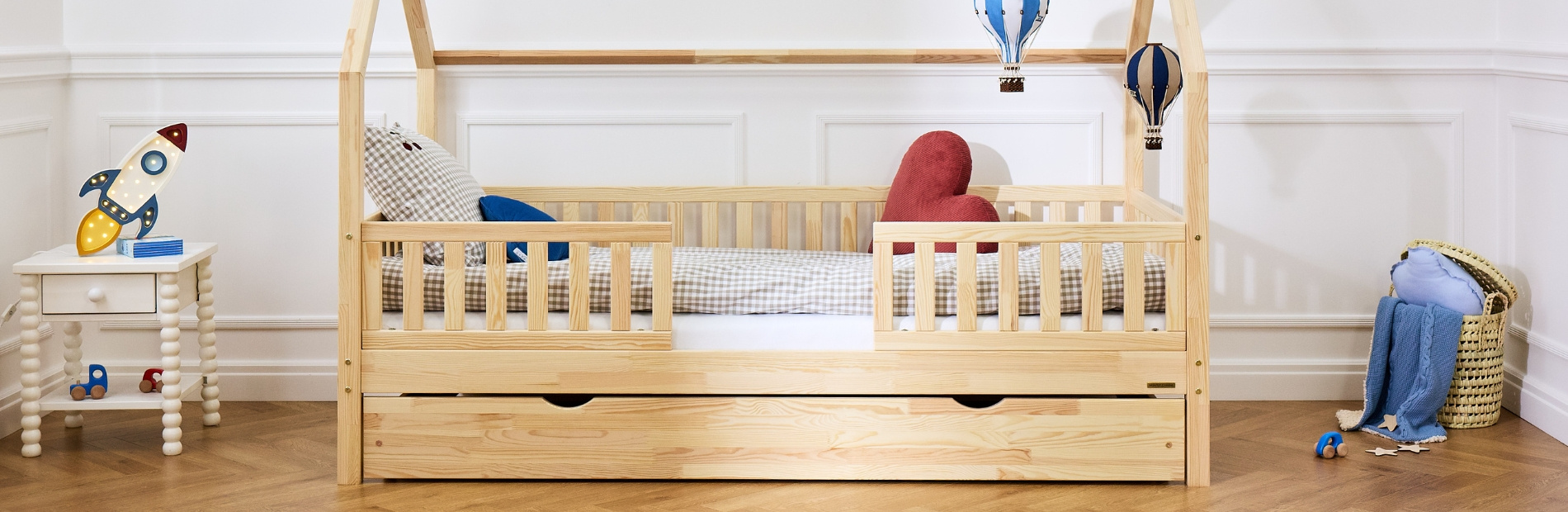 House Bed LT Premium: House Bed with Drawer | Mon Lit Cabane